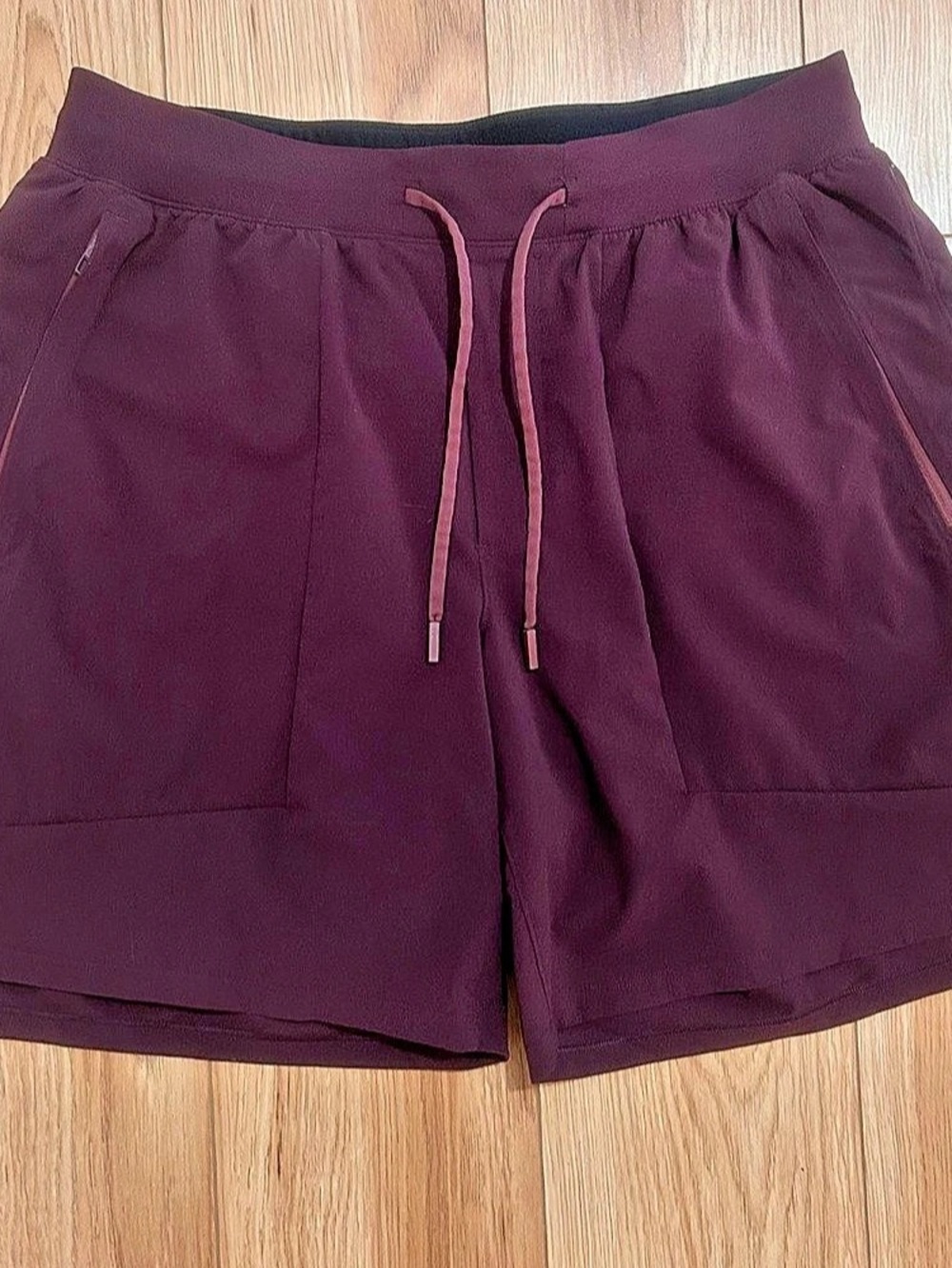 lululemon License to Train Linerless Short 7" Athletic Shorts in Purple Size